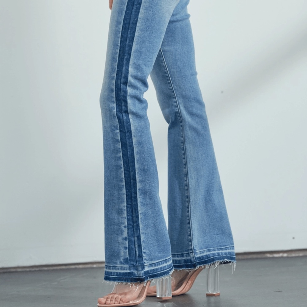High Rise Stretch Bootcut W/Released Hem & Side Shadow Jeans - Picture 2 of 5